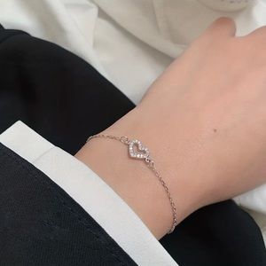 925 Sterling Silver Studded Heart Bracelet New in Packaging